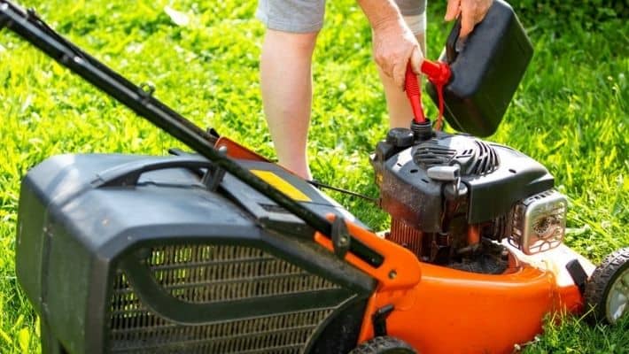 What Type Of Oil Use In Lawn Mower?